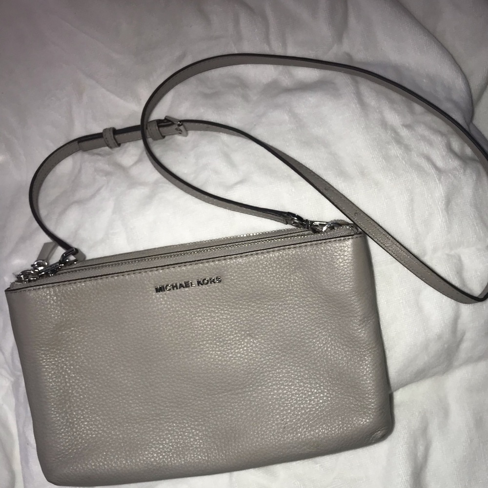 Micho Kors Adele double Pouch